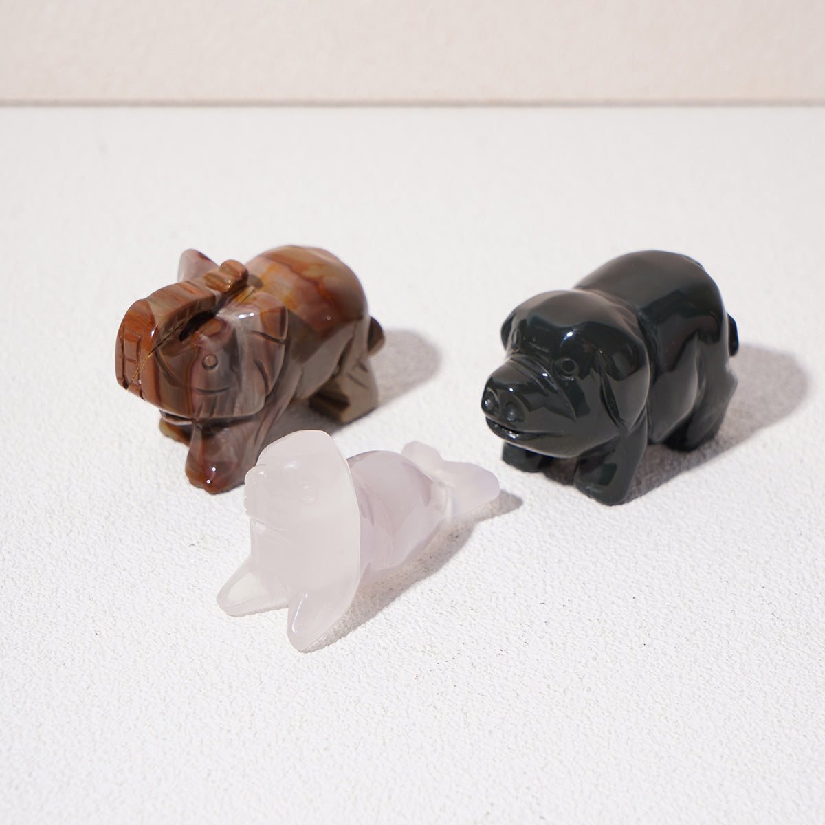 Small crystal animals carving party