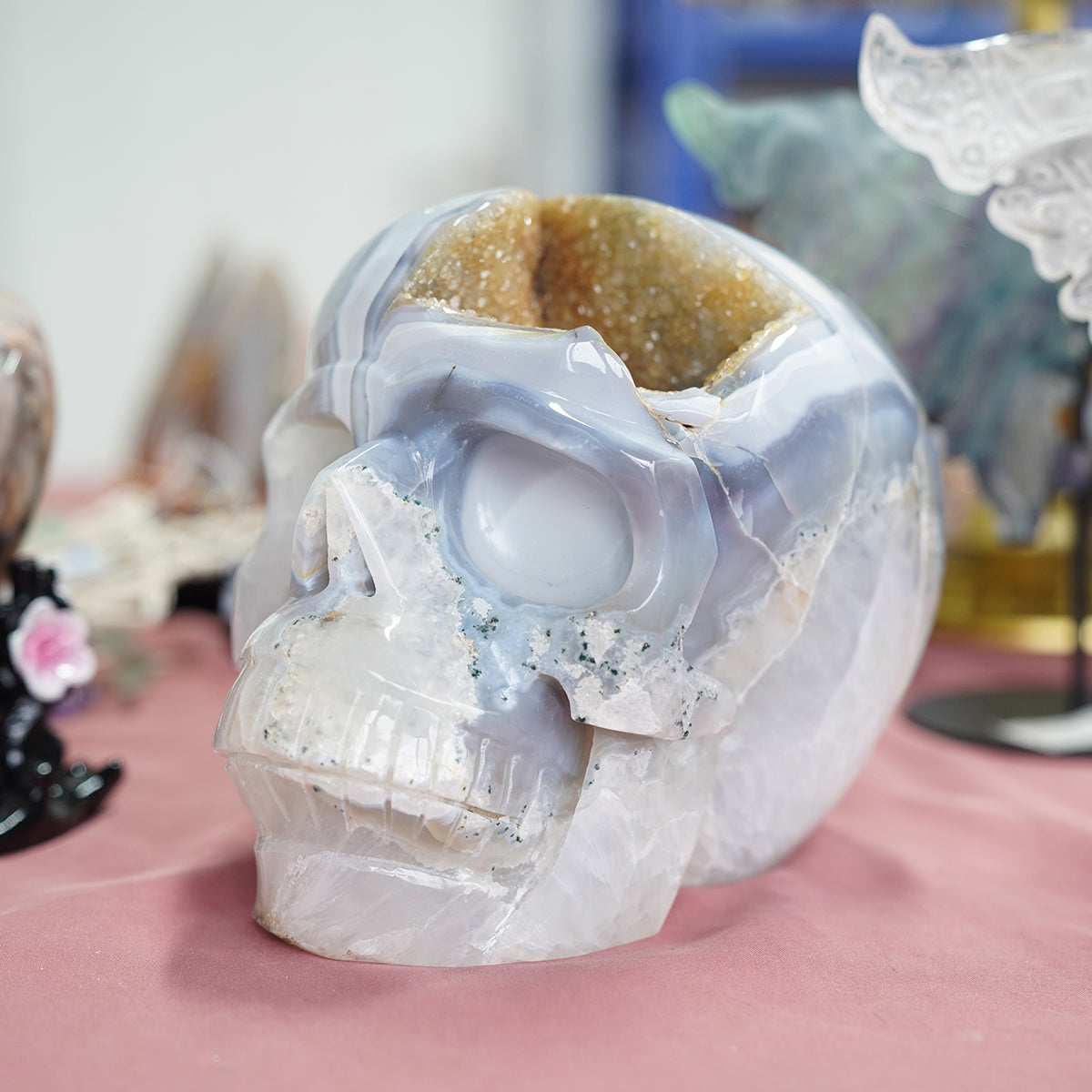 Druzy Agate Skull Carving